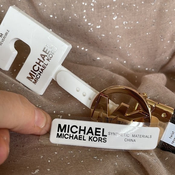 Brand New Michael Kors Reversible Brown Floral Belt w/ Gold Tone Buckle main image 7